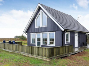 Serene Holiday Home in Nordjylland with Terrace in Læsø